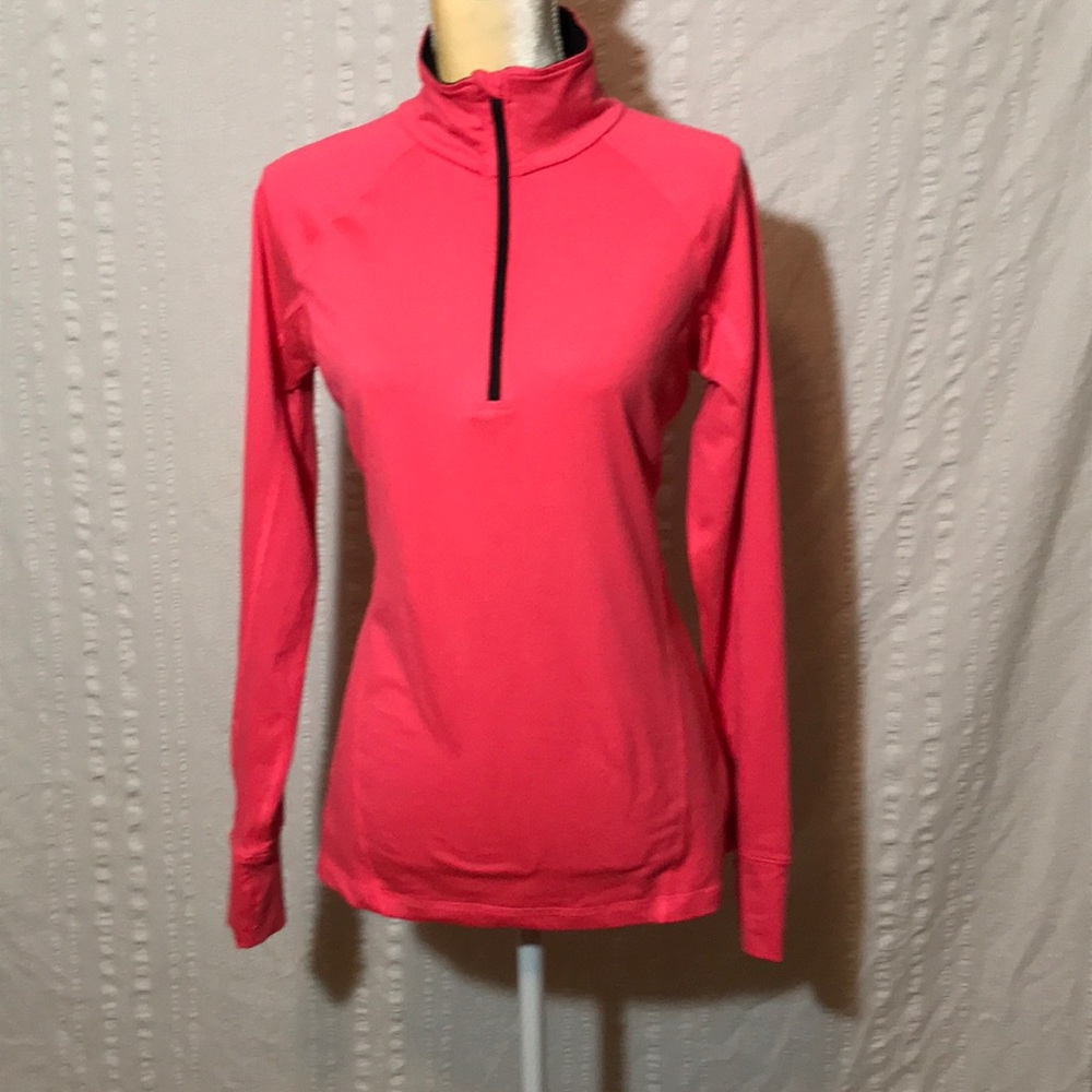 Athletic top